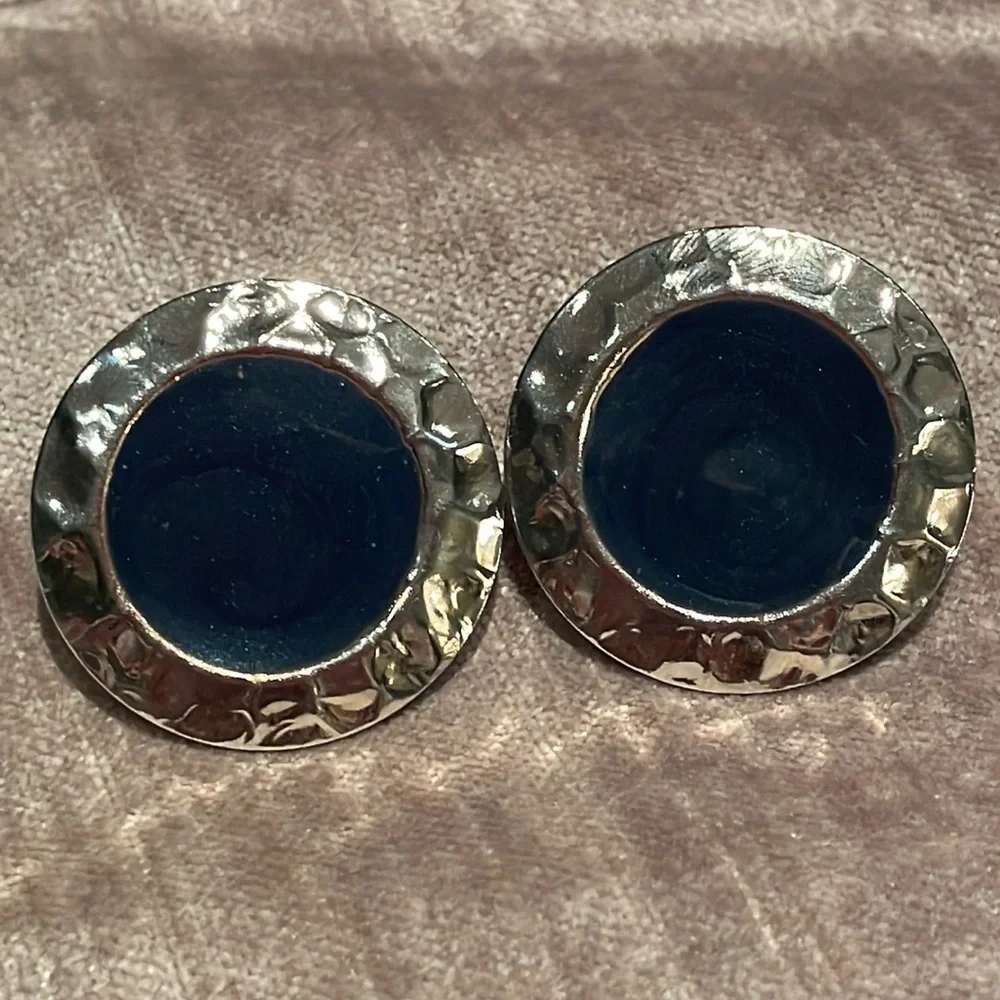 Vintage Hammered Metal Earrings - Picture 1 of 7